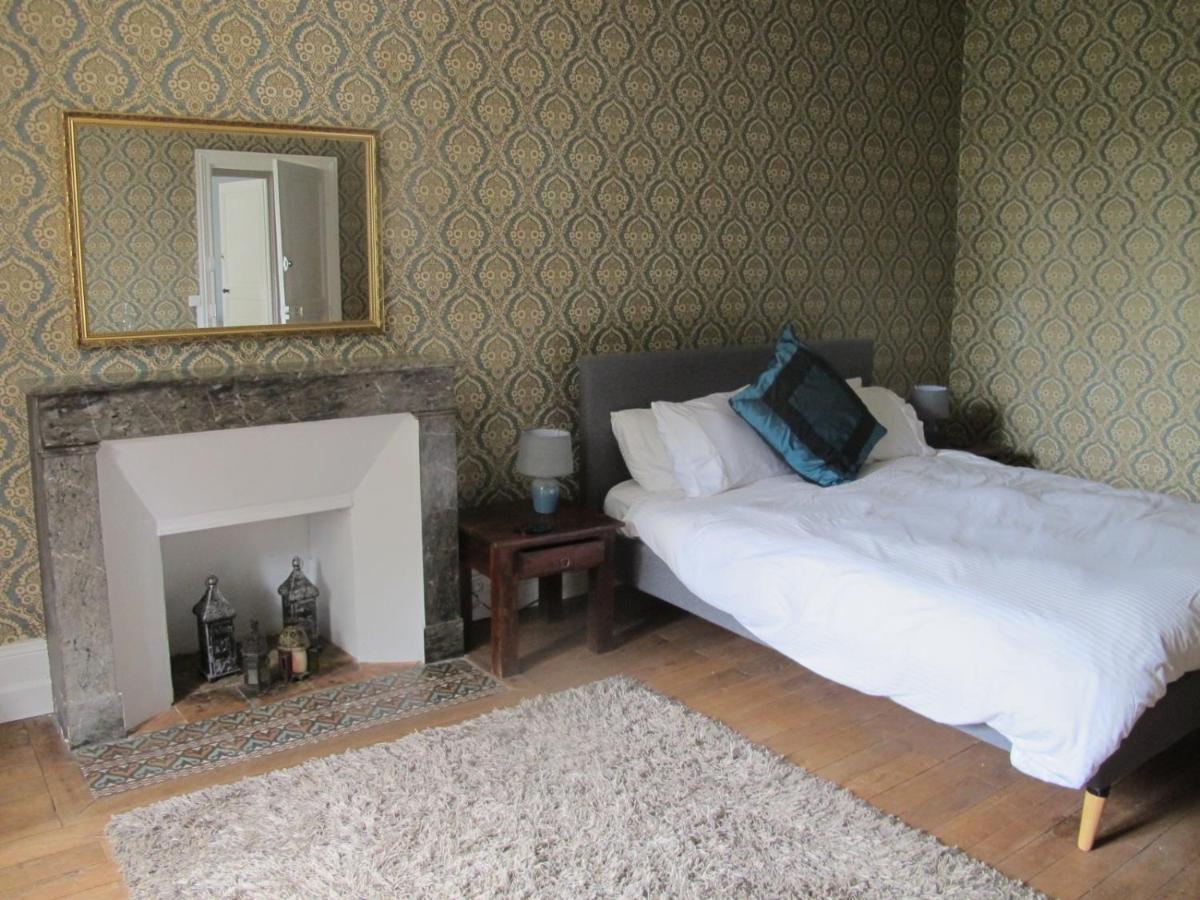 Chezlola Bed & Breakfast Civray  Bagian luar foto